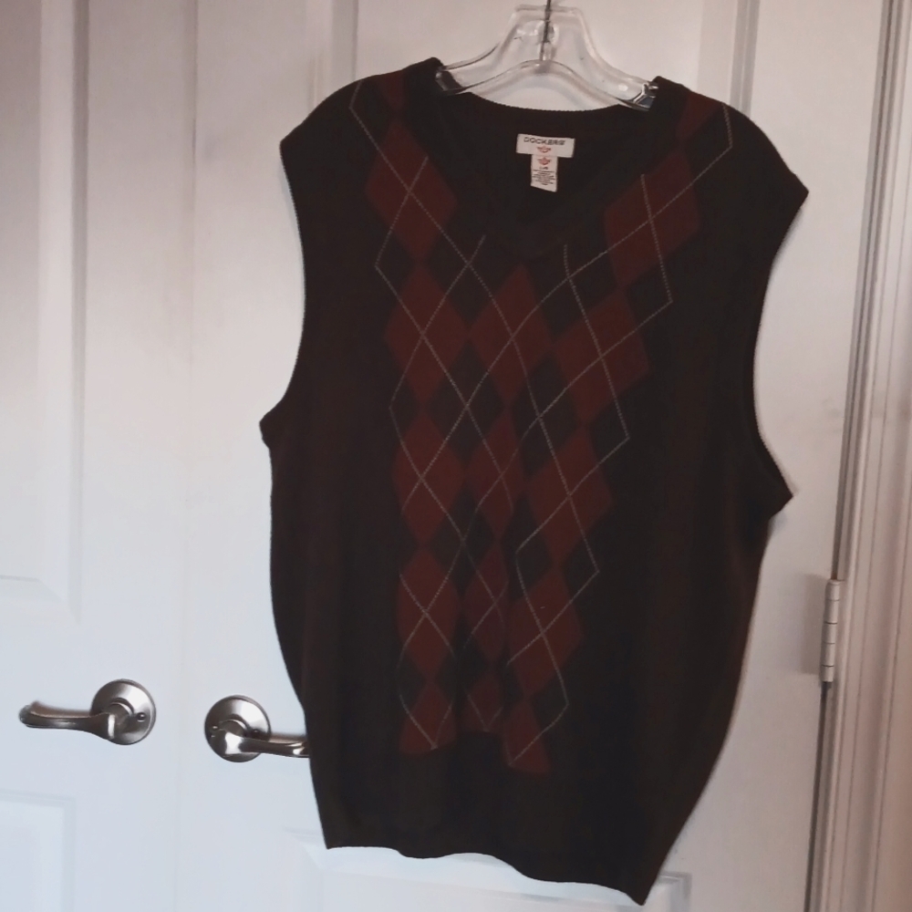 Dockers men's sleeveless sweater vest, Sz. Lg. 5/$50